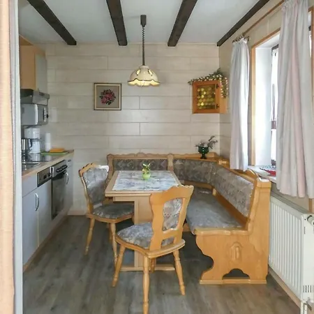 Two-bedroom In Διαμέρισμα *